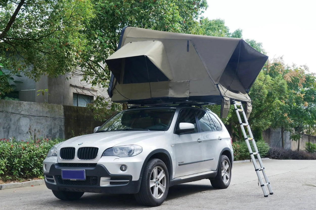 Compact 3-Person Roof Tent for Car
