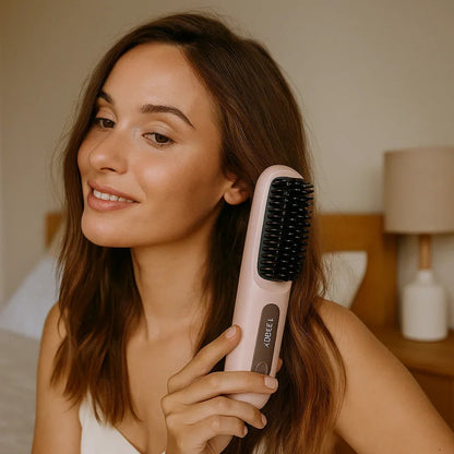 Electric Straightening Brush – Fast Smoothing and Anti-Frizz Shine