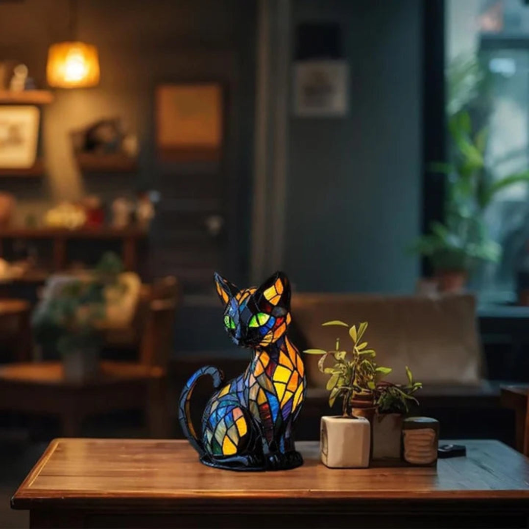 Fun and Colorful Cat Lamp