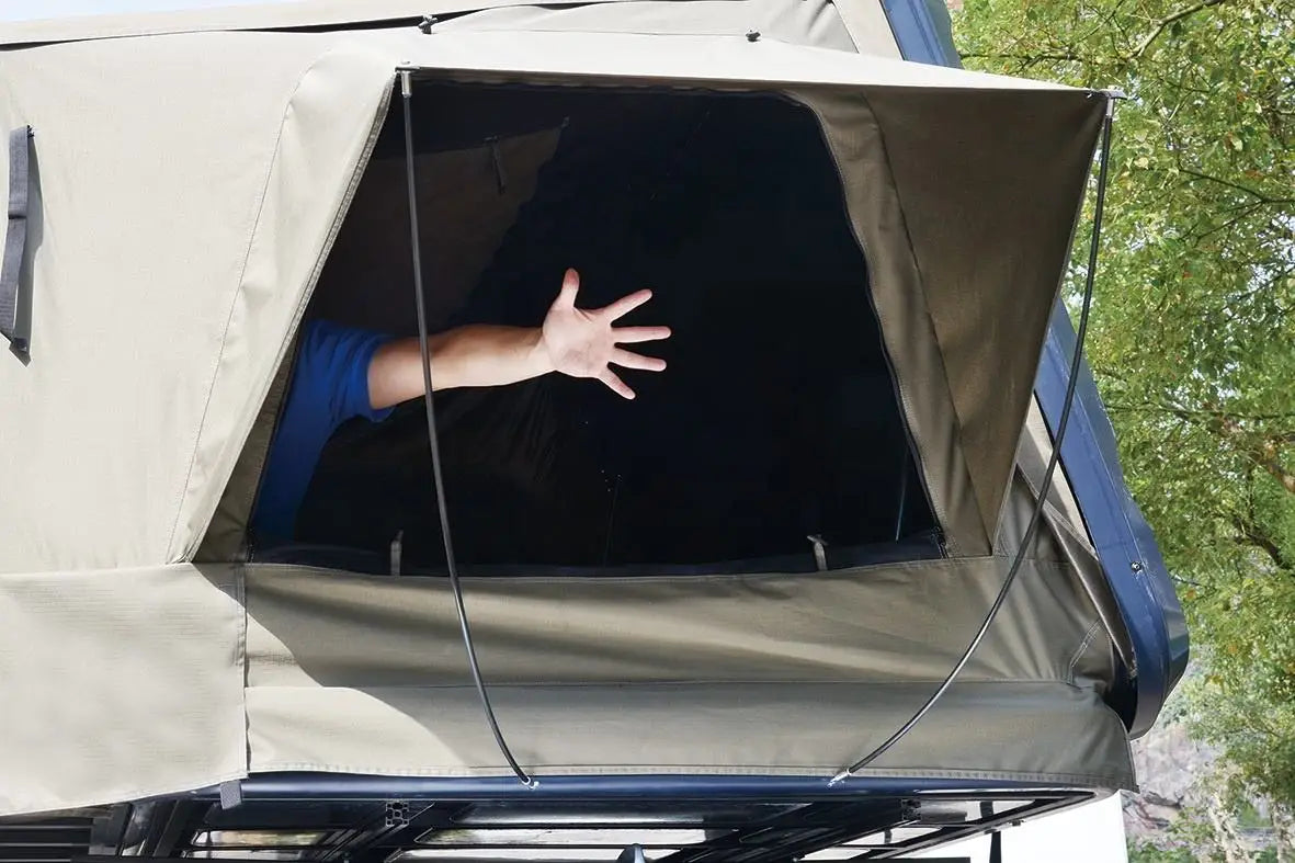 Compact 3-Person Roof Tent for Car