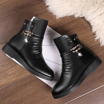 Warm and Comfortable Winter Ankle Boots in Elegant Suede