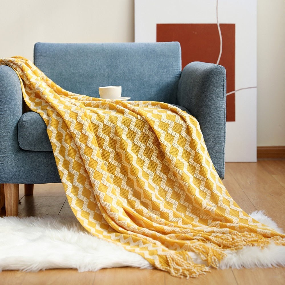 Cozy Knitted Blanket for a Warm Interior